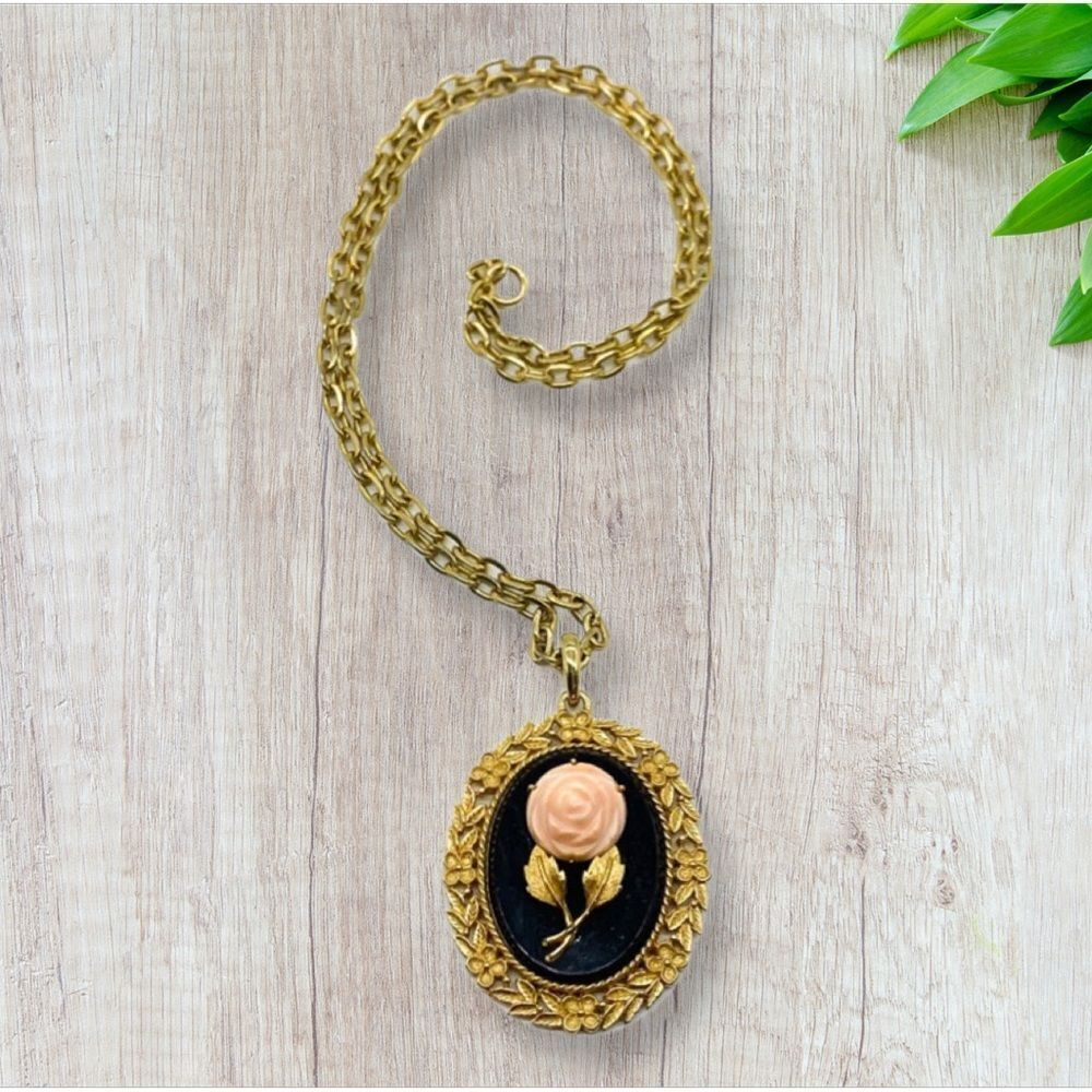Vintage Mid-Century Victorian Long Cameo Rose Mirror Necklace 24”